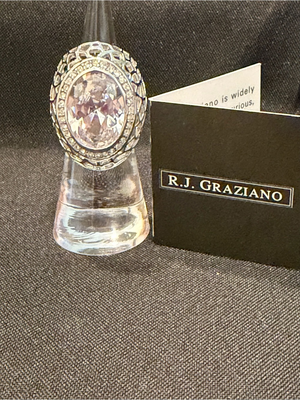 R.J. Graziano Silver-Tone 🩶 Ring Accent with Statement Crystal-Stunning! Sz. 6